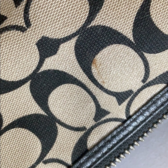 Handbag - Picture 3 of 4